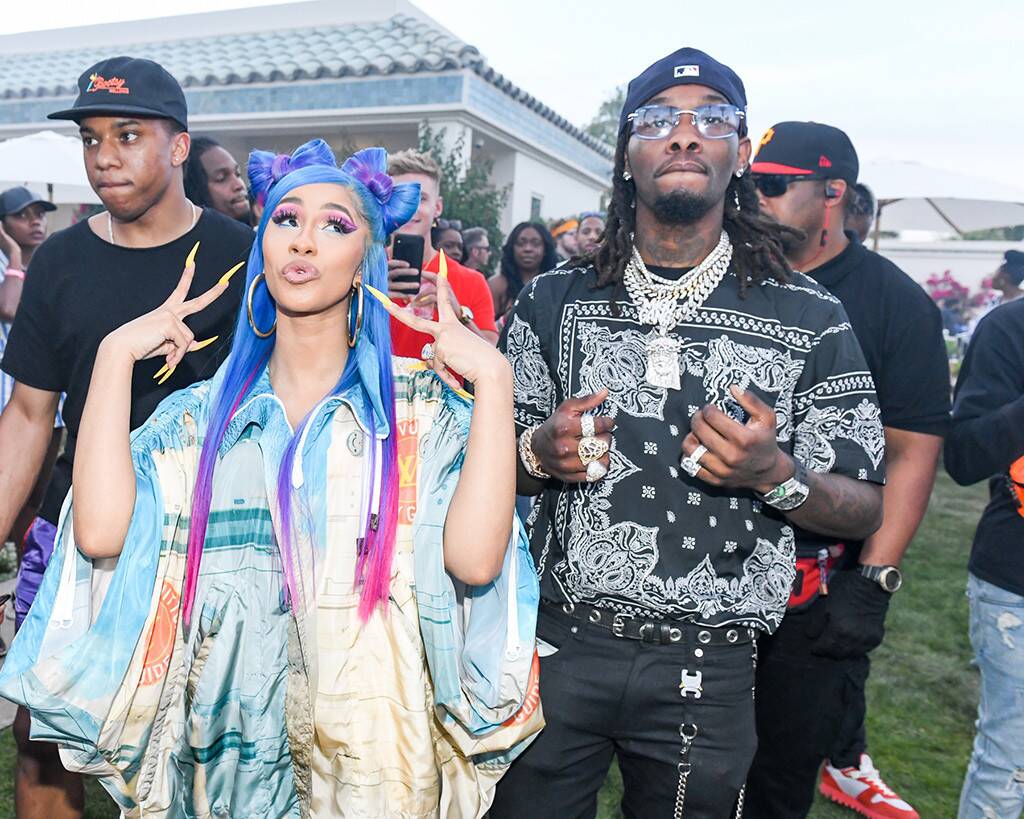 Cardi B Slams Fans For ‘Harassing’ Offset And Leaves Twitter!