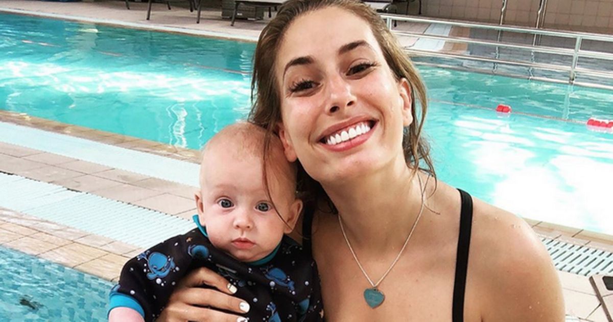 Stacey Solomon abandons home in middle of night and packs up to stay with sister