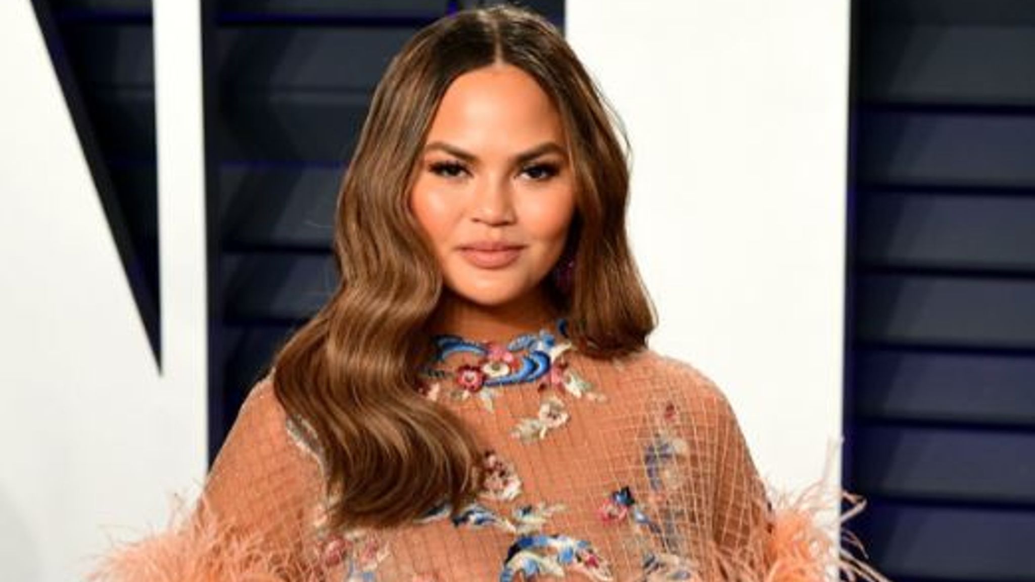 Chrissy Teigen Suffers Miscarriage After Many Pregnancy Complications – Check Out The Heartbreaking Message And Pictures