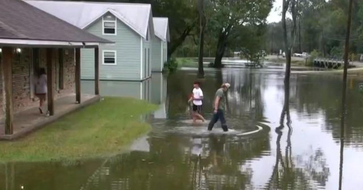 At least 600,000 people without power after Hurricane Delta landfall