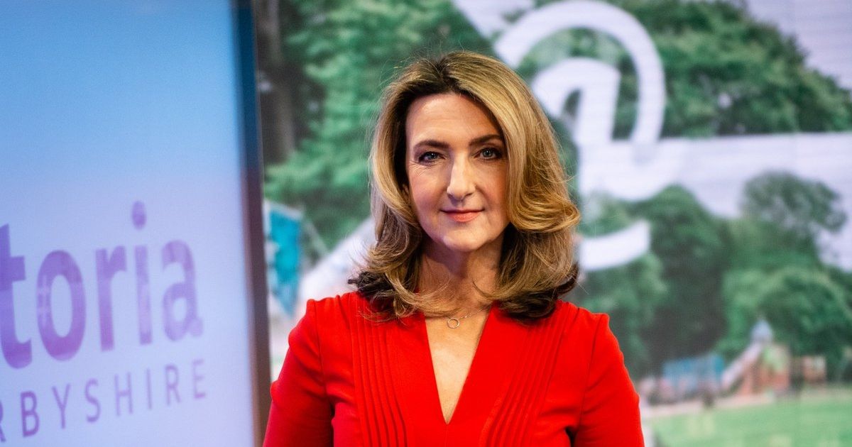 Victoria Derbyshire vows to break rule of six to spend Christmas with family