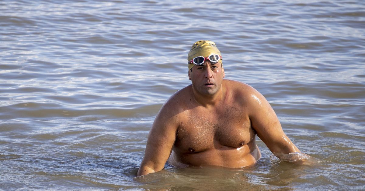 James Argent kickstarts gruelling Africa swim training with freezing 3-hour swim