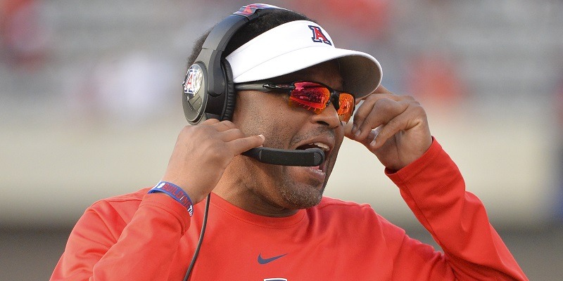 Arizona coach Kevin Sumlin tests positive for COVID-19