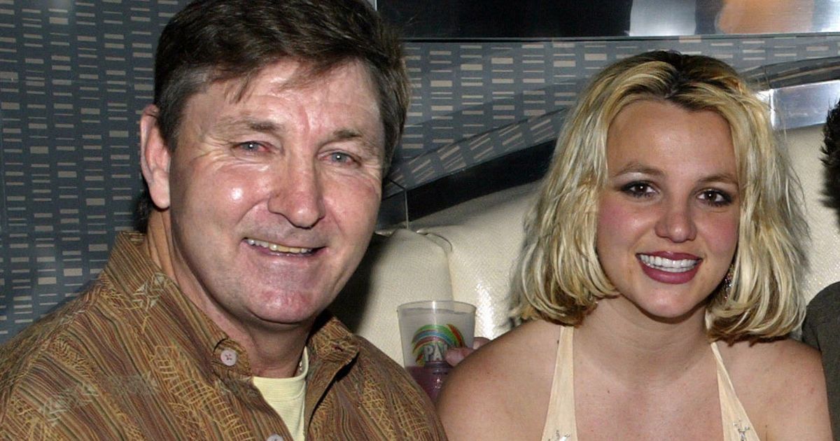 Britney Spears’ dad blasts her legal team and says star can speak for herself