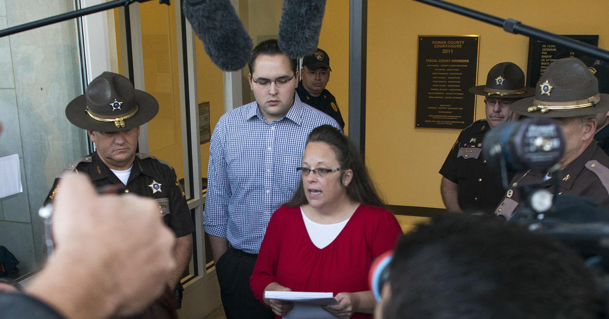 Supreme Court turns away appeal from ex-Kentucky county clerk Kim Davis