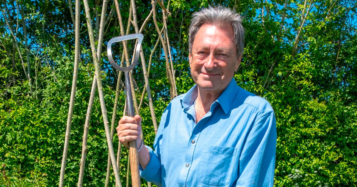 Alan Titchmarsh lifts lid on secret health battle after 60 years of gardening