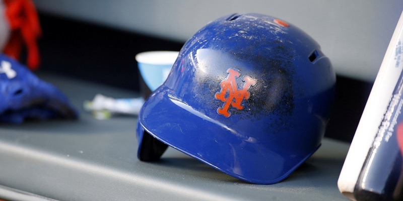 New York Mets helmet