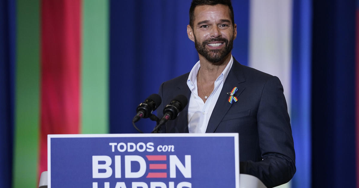 Ricky Martin calls Latino support for Trump “super sad”