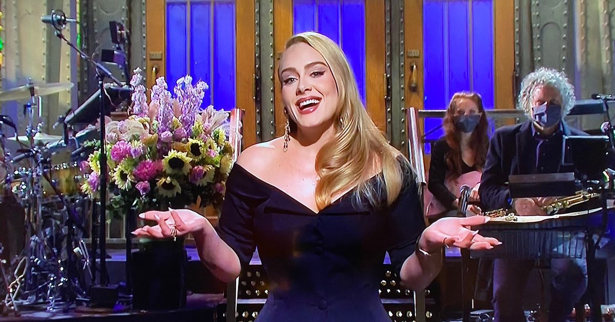 Adele has SNL fans in stitches with hilarious 7st weight loss jokes