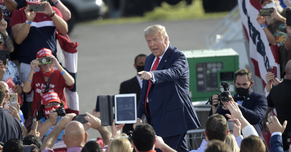 Watch live: Trump holds rallies in Florida and Georgia