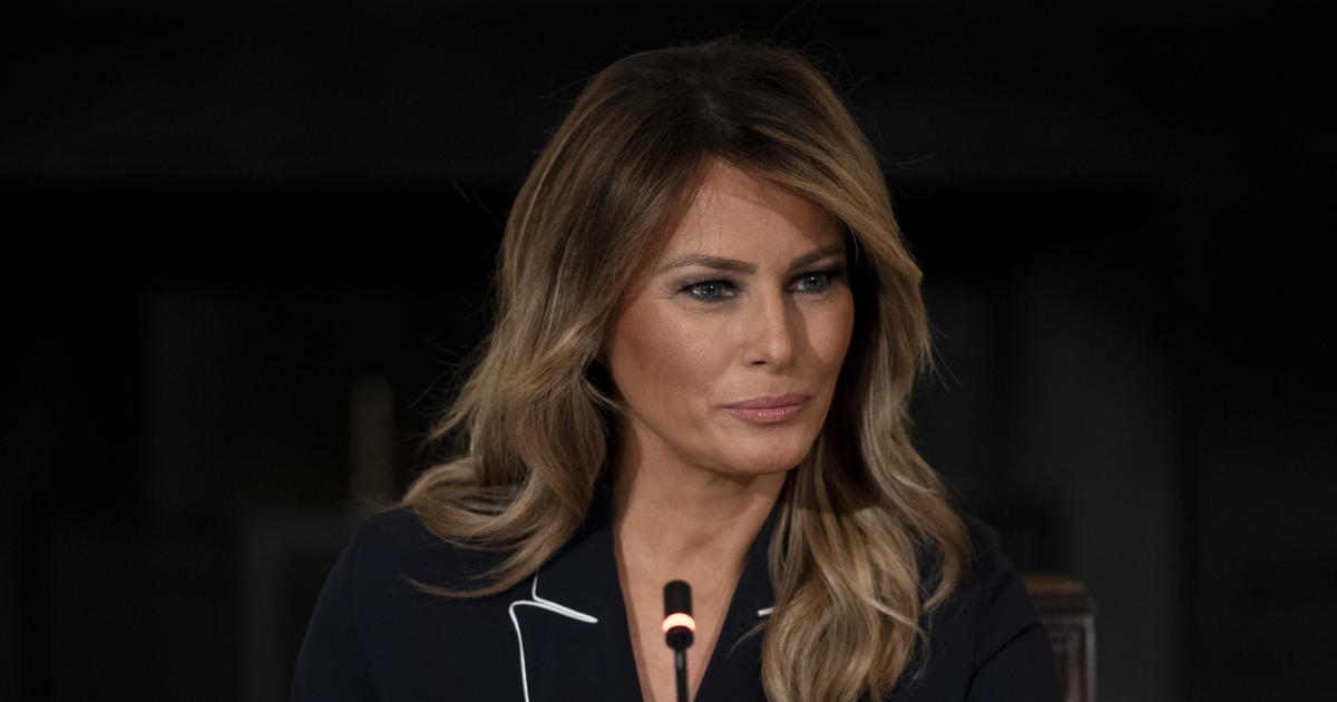 Melania Trump tweets about coronavirus symptoms