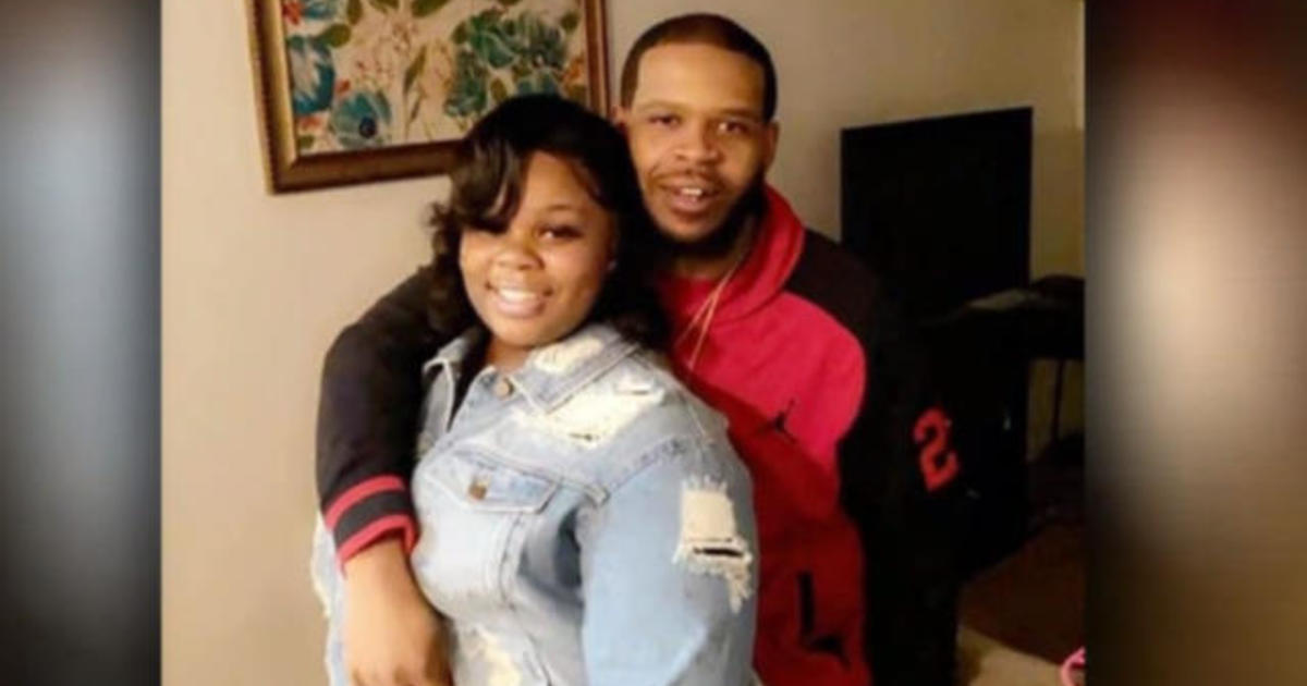 Kenneth Walker remembers Breonna Taylor as his “best friend”