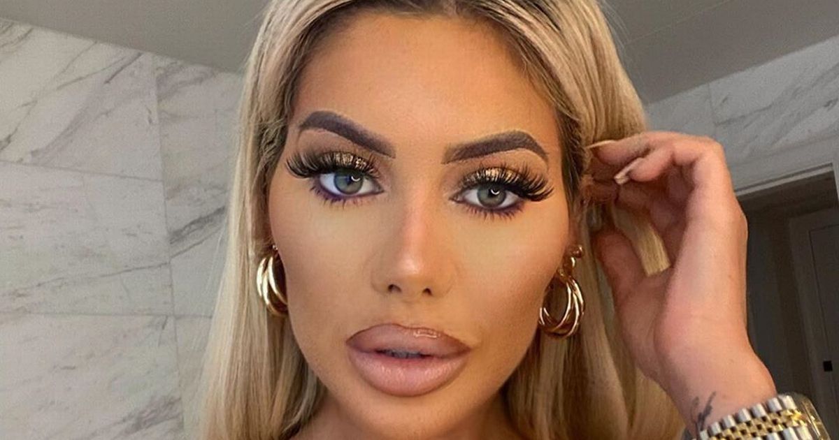 Chloe Ferry looks unrecognisable with short brown hair after natural makeover