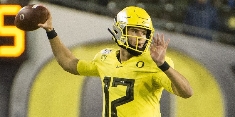 Pac-12 Betting Odds: Can Oregon, USC make CFP push?