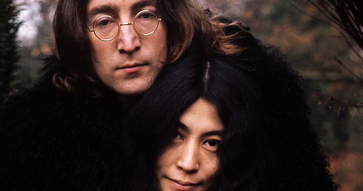 How John Lennon’s marriage to wife crumbled after she found Yoko Ono in bathrobe