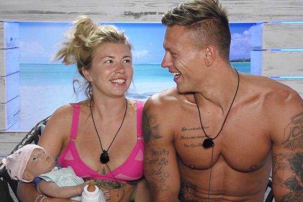 Olivia and Alex on Love Island