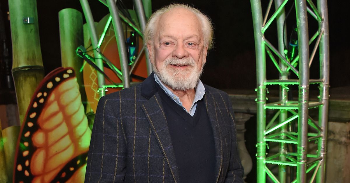 Sir David Jason swaps Del Boy’s iconic van for 6ft steam train in his garden