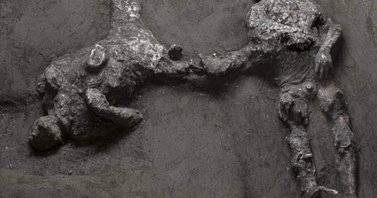 Pompeii excavation unearths well-preserved bodies of two men