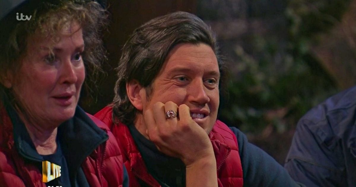 Vernon Kay’s diamond Elvis Presley ring and the heartwarming gesture behind it