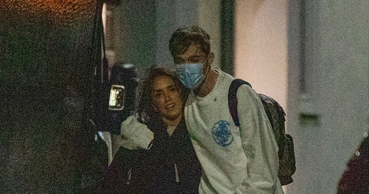 Strictly star HRVY cuddles Janette Manrara after fans go wild for chemistry