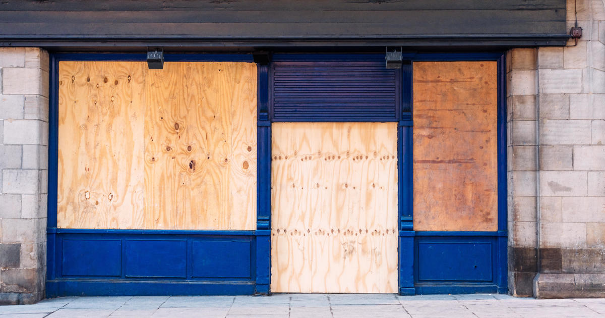 Retailers board up storefronts ahead of Election Day