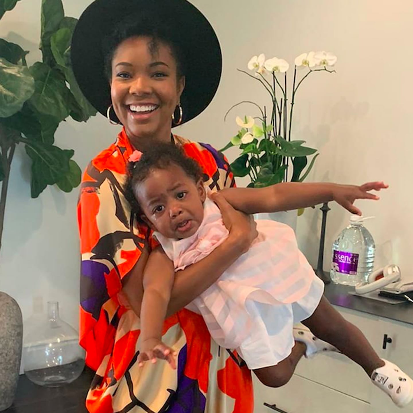 Gabrielle Union’s Latest Photo Shoot With Shady Baby Kaavia James And Sunflowers Will Brighten Your Day!