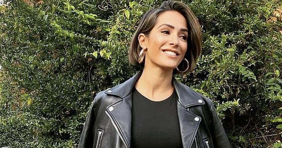 Frankie Bridge left in tears after her car is towed for breaking parking rule