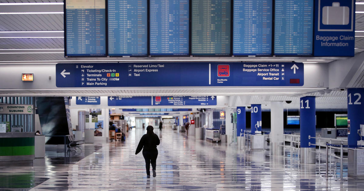 New rule to require certain travelers to pay bonds to enter U.S.