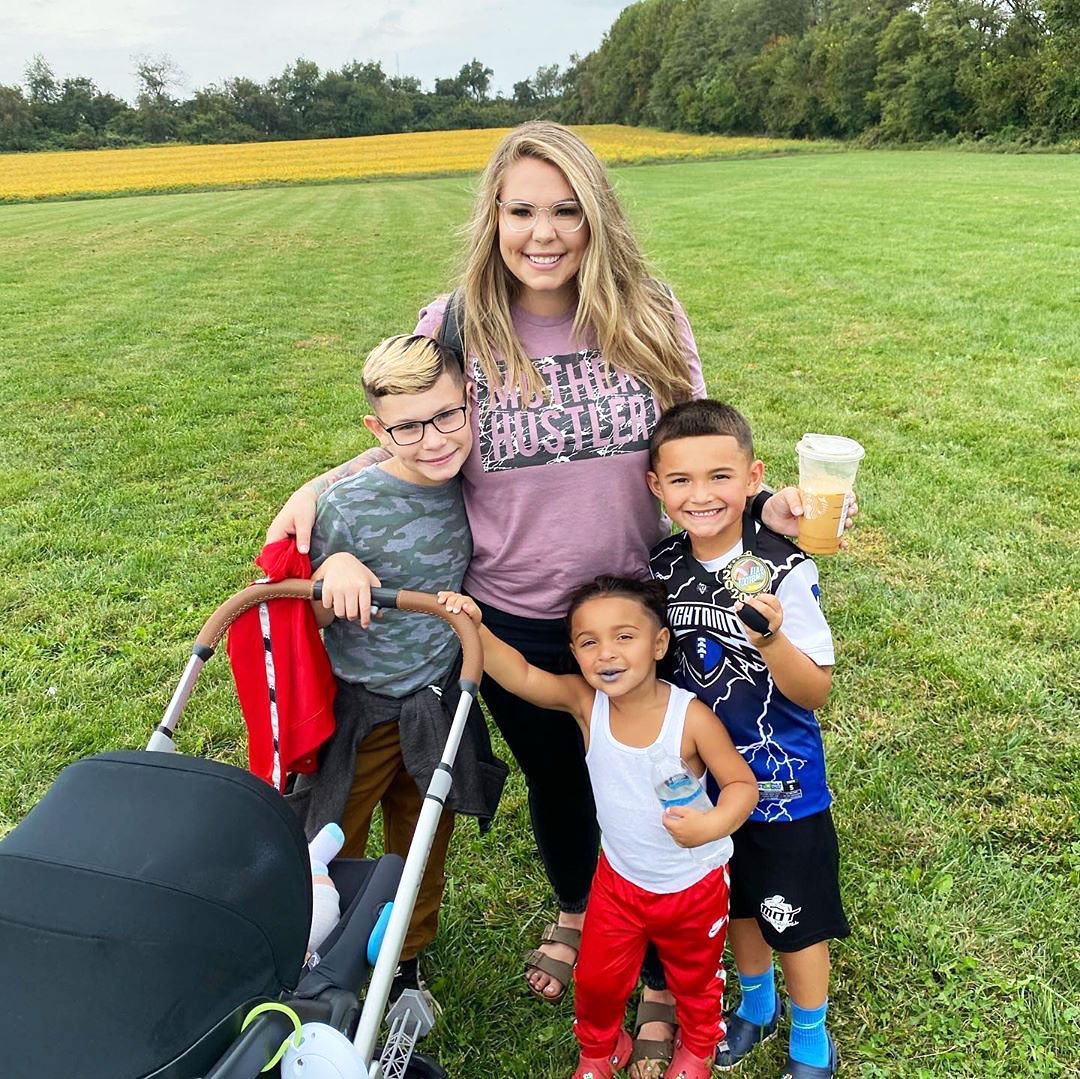 Kailyn Lowry Says She Might Be Done Having Kids After 4 Sons But She’s Not Sure!