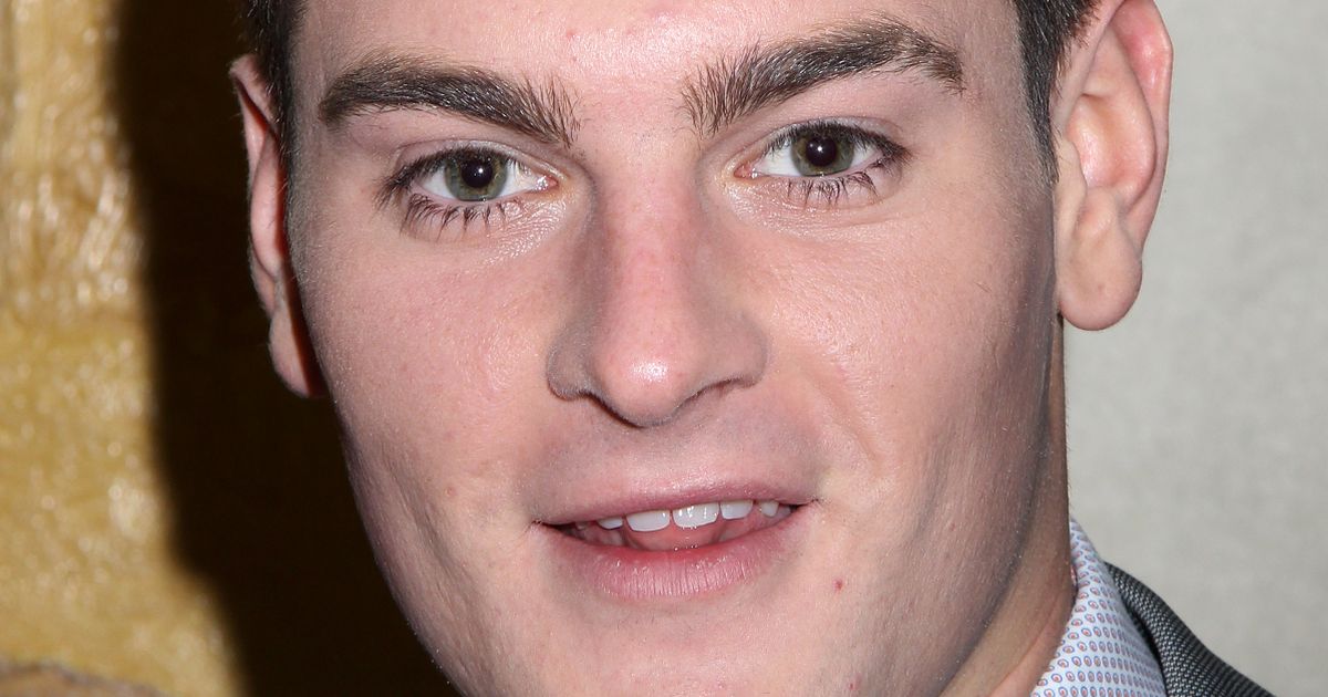 Ex-EastEnders star Matt Lapinskas looks dramatically different with new teeth