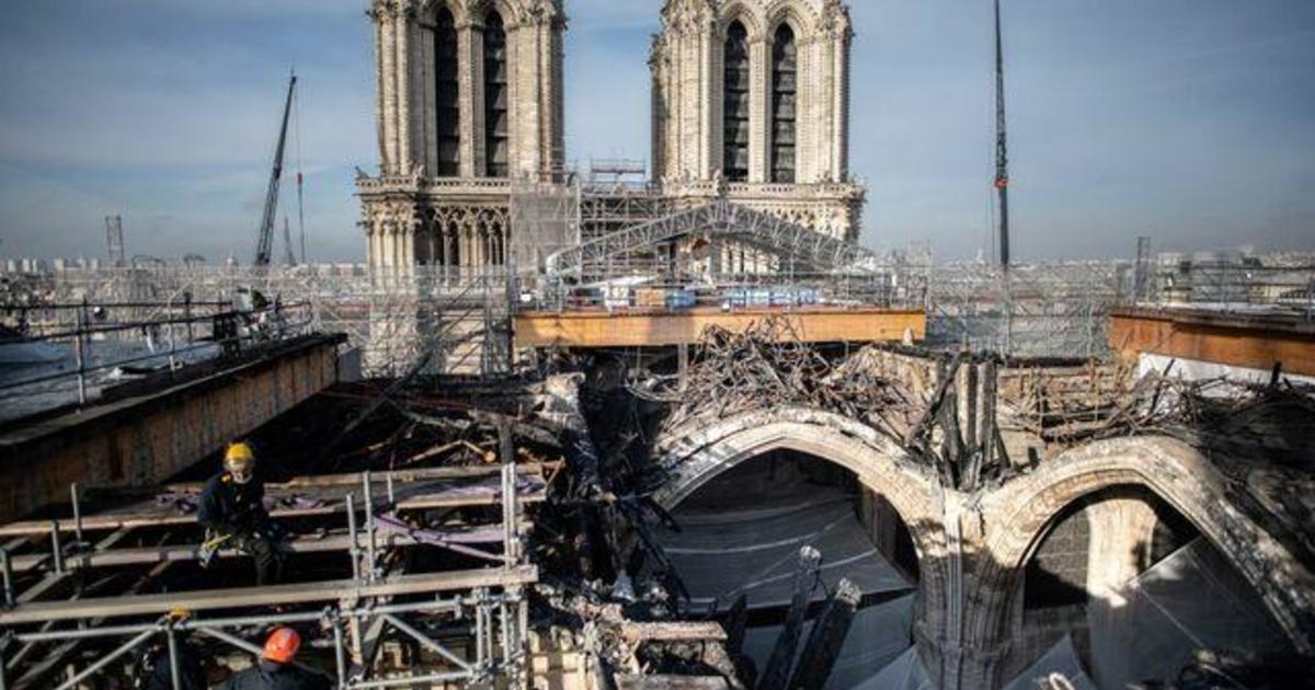 Two hundred tons of scaffolding removed from Notre Dame Cathedral