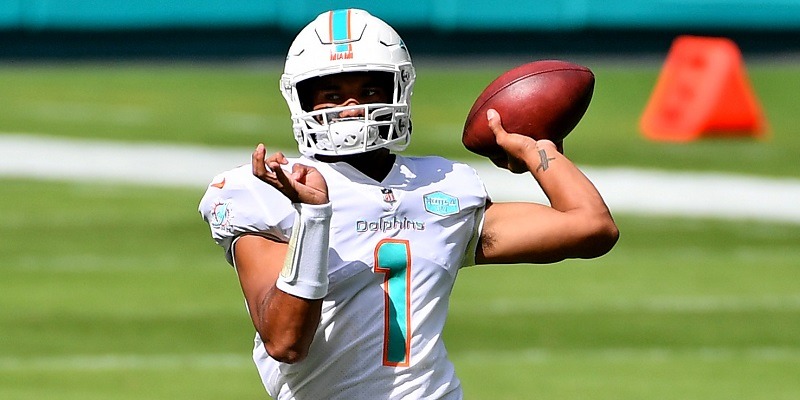 Flores: Dolphins not auditioning Tua Tagovailoa