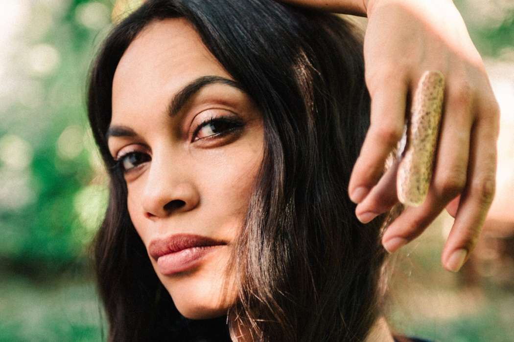 Rosario Dawson Shows Her Support And Pride After Boyfriend Cory Booker Is Reelected