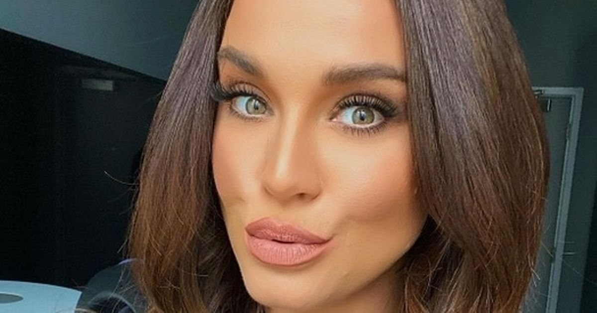 Vicky Pattison slams trolls who called her attention seeking for natural selfie