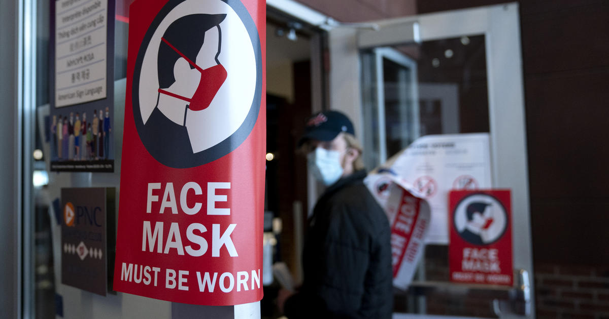 What kind of mask should you wear to vote on Election Day?