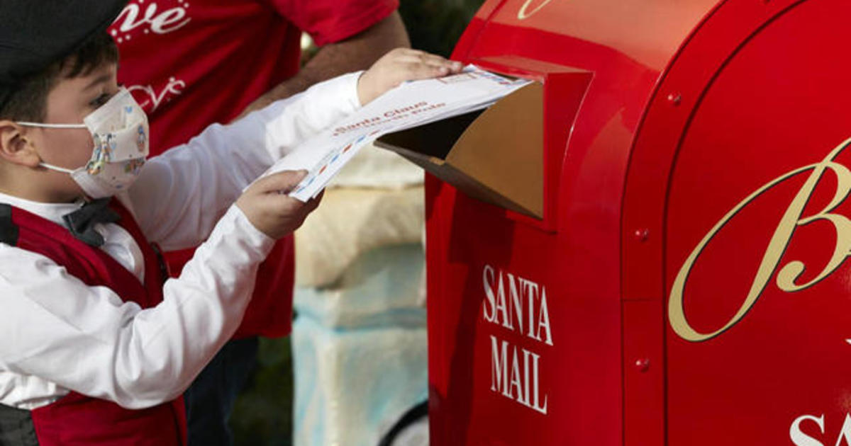 5-year-old becomes “Santa’s mailman” thanks to Make-a-Wish Foundation