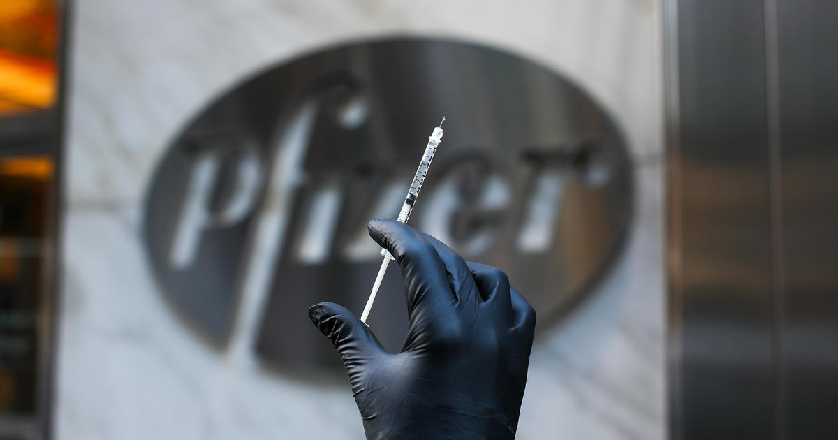 FDA says it will work “rapidly” to approve Pfizer vaccine