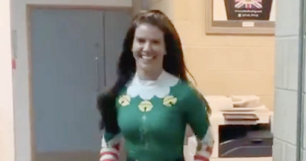 Rebekah Vardy transforms into Christmas elf for festive Dancing on Ice training