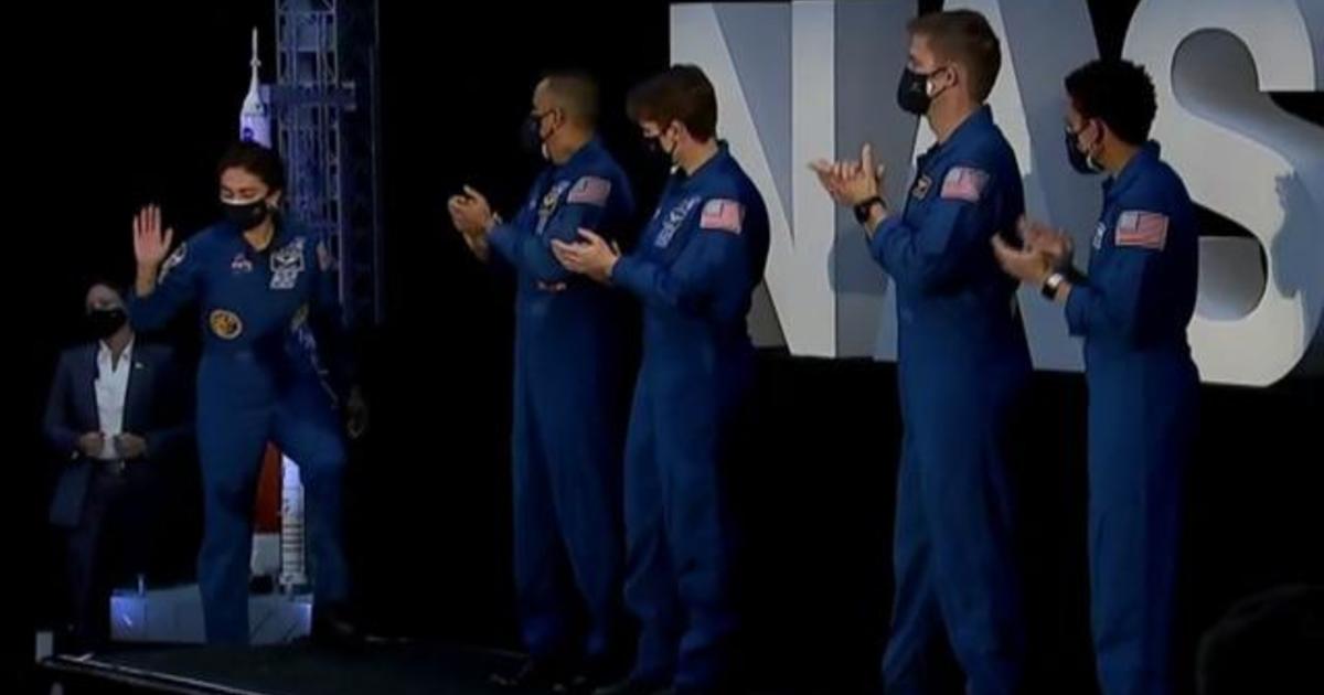 Pence introduces NASA’s Artemis moon program astronauts