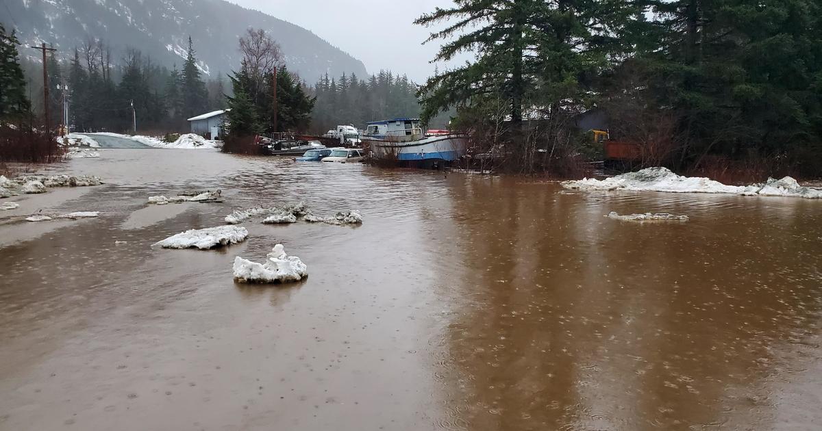 6 missing, homes destroyed in “devastating” Alaska mudslides