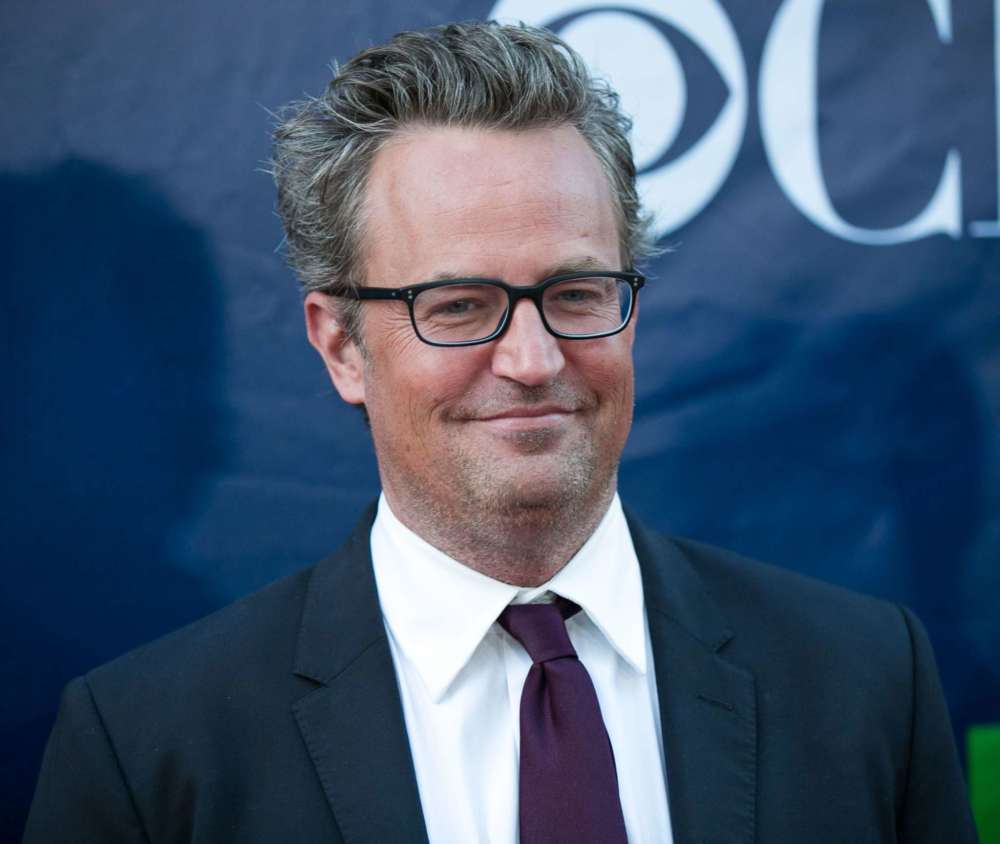 Matthew Perry Reportedly Paid His Pregnant Ex-Girlfriend To Get Him Drugs