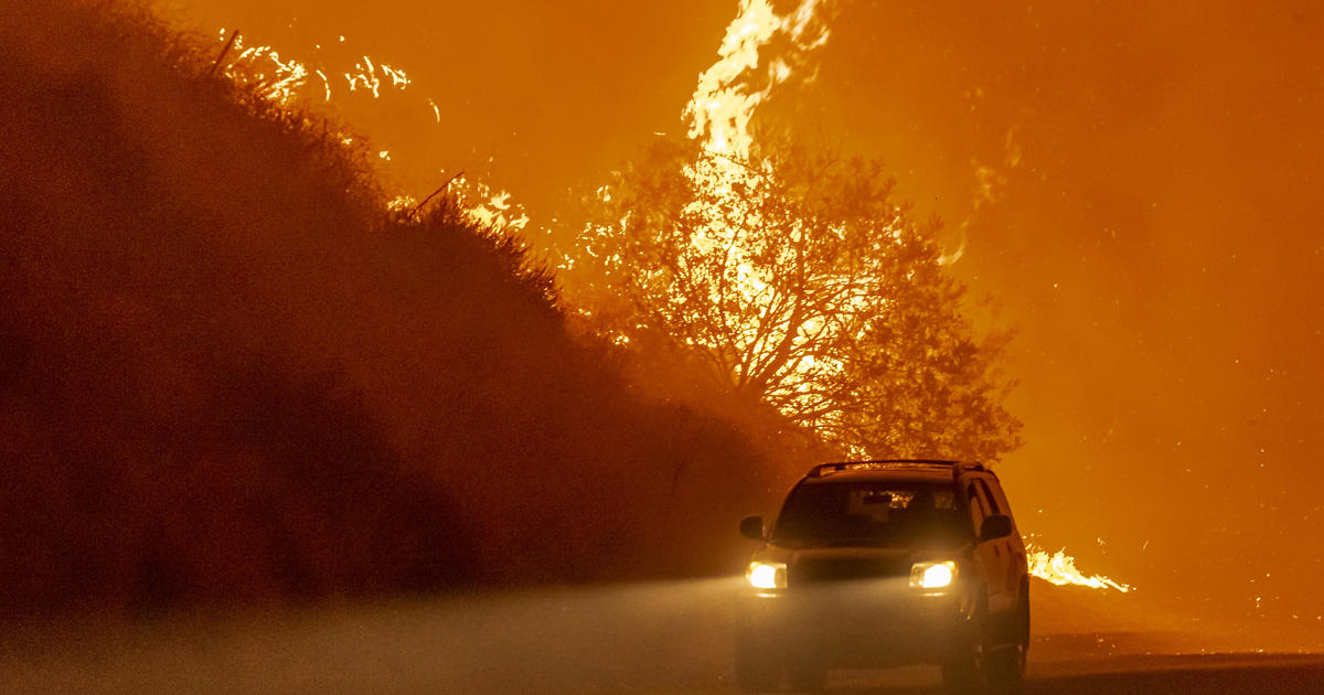 Power cuts and evacuations as new fires erupt in California