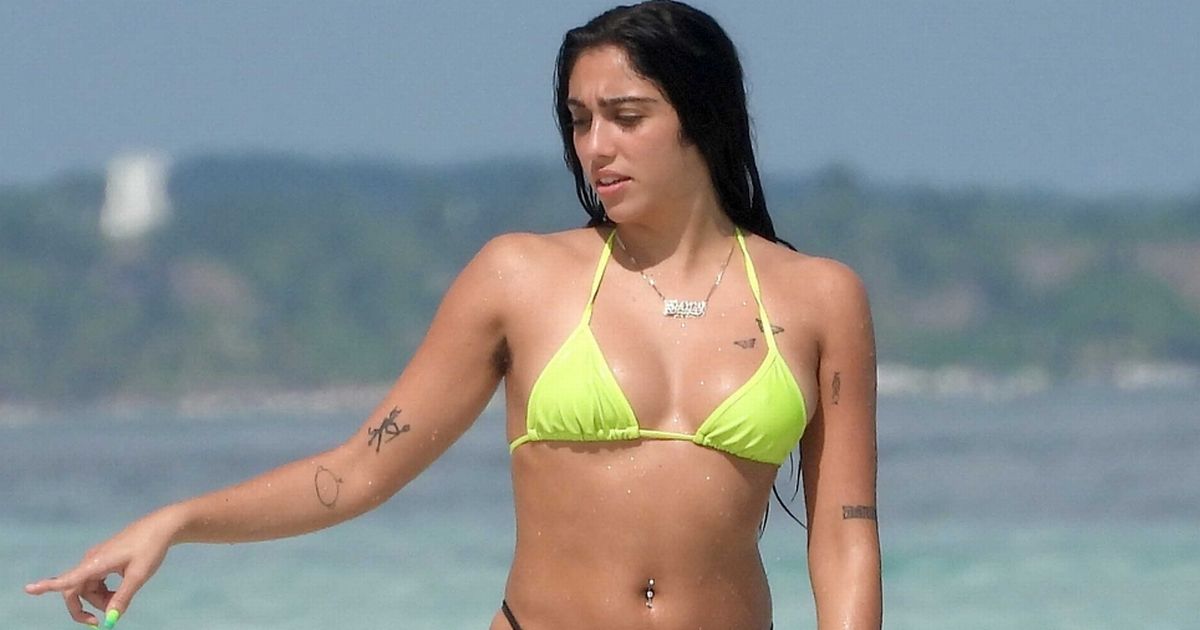 Madonna’s daughter Lourdes Leon hits the beach for steamy clinch with boyfriend