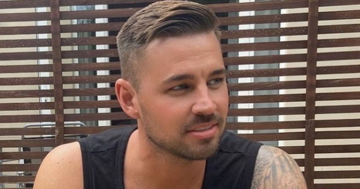 Katie Price’s boyfriend Carl Woods mocked for wearing trainers too big for him