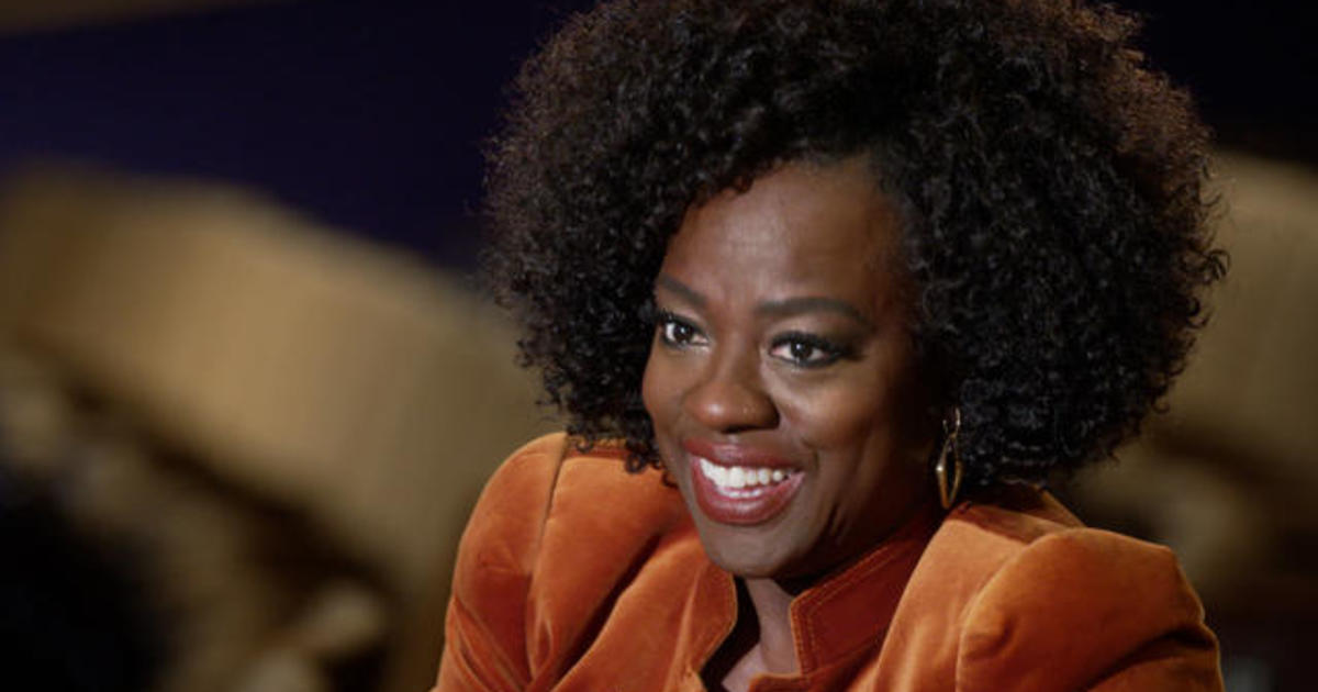 Viola Davis says she didn’t see herself playing Ma Rainey