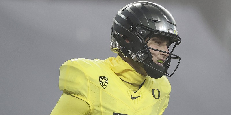 Oregon replaces Washington in Pac-12 title game