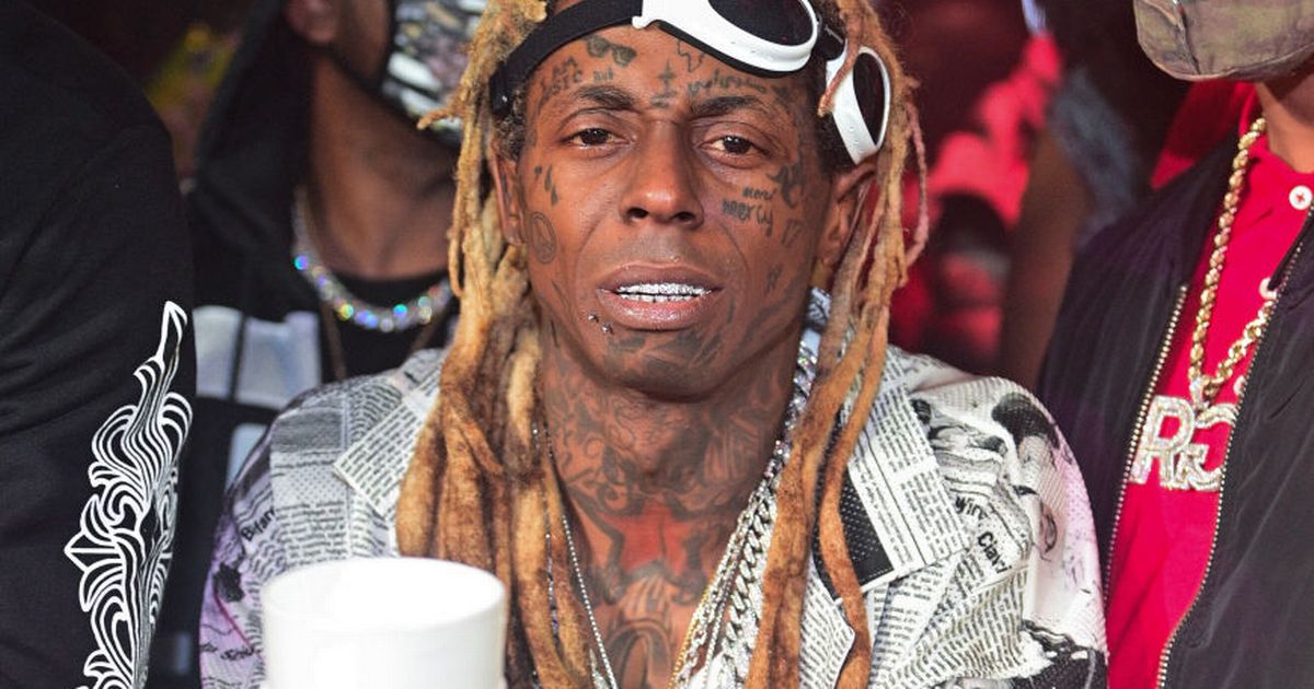 Lil Wayne pleads guilty to having a loaded weapon risking 10 years in jail