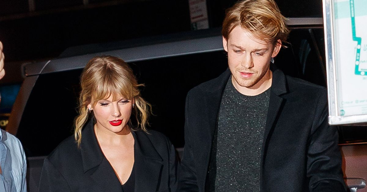 Taylor Swift ‘secretly engaged to Brit boyfriend Joe Alwyn and will marry in 18 months’