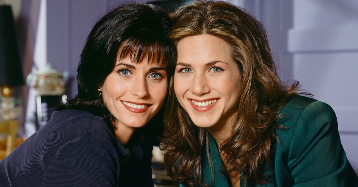 Jennifer Aniston and Courteney Cox ate same salad every day for 10 years on Friends