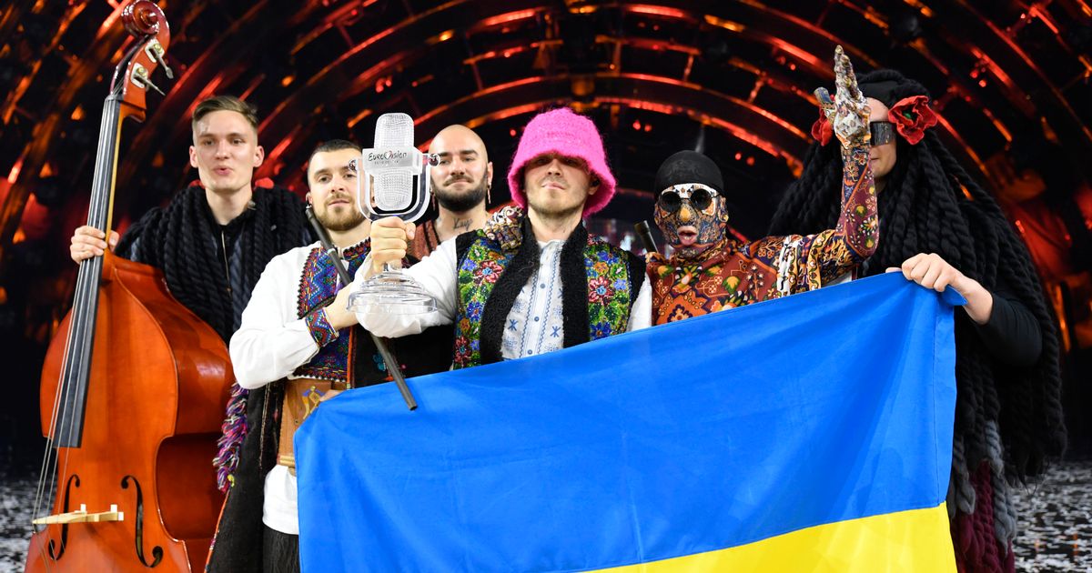 Boris Johnson says Ukraine deserves to host next year’s Eurovision contest